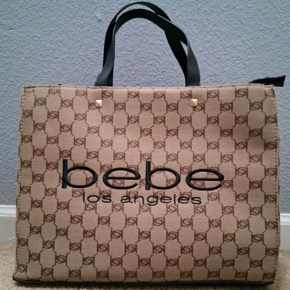 New With Tags Bebe Los Angeles Serena Large Monogram Jacquard Tote Bag MSRP $129